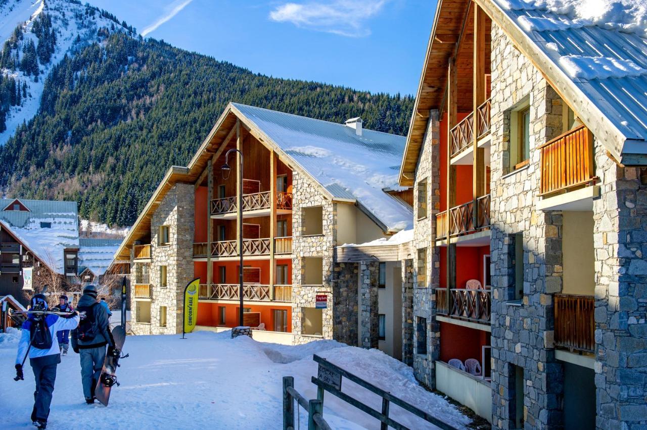 Résidence Capfun Couleurs Soleil, Oz en Oisans Oz Extérieur photo